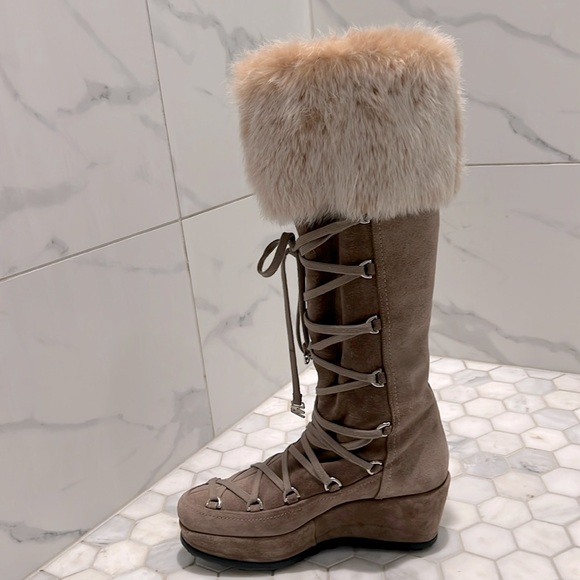 Stuart Weitzman Troll Brown Suede Fur Trim Platform Wedge Aprés Leather Boots - Picture 7 of 17